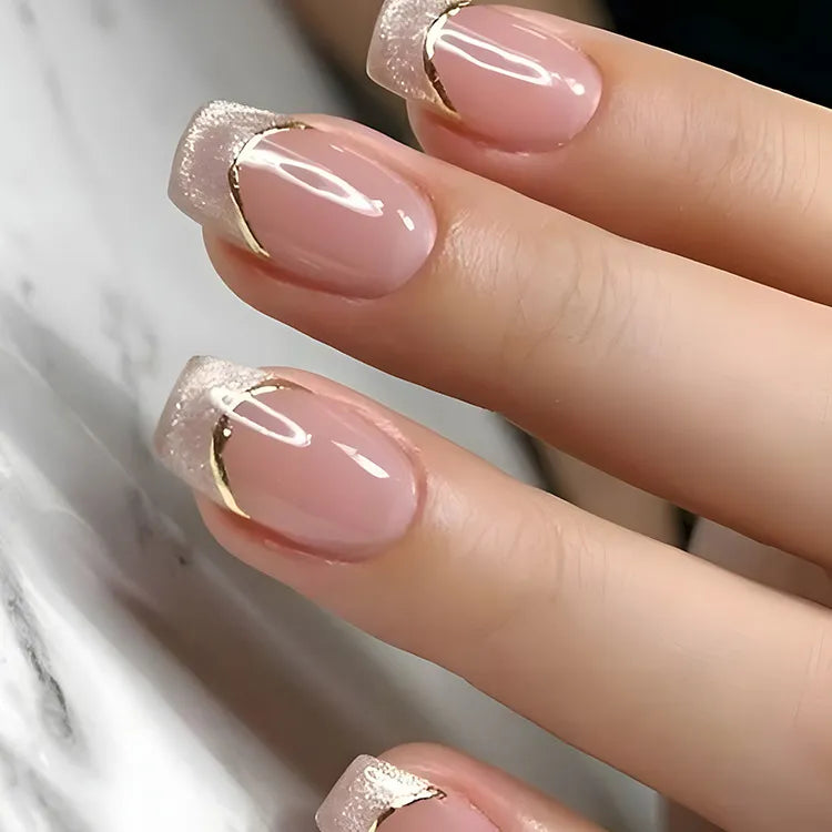 Velira Cat Eye — Set di 24 unghie nude e oro