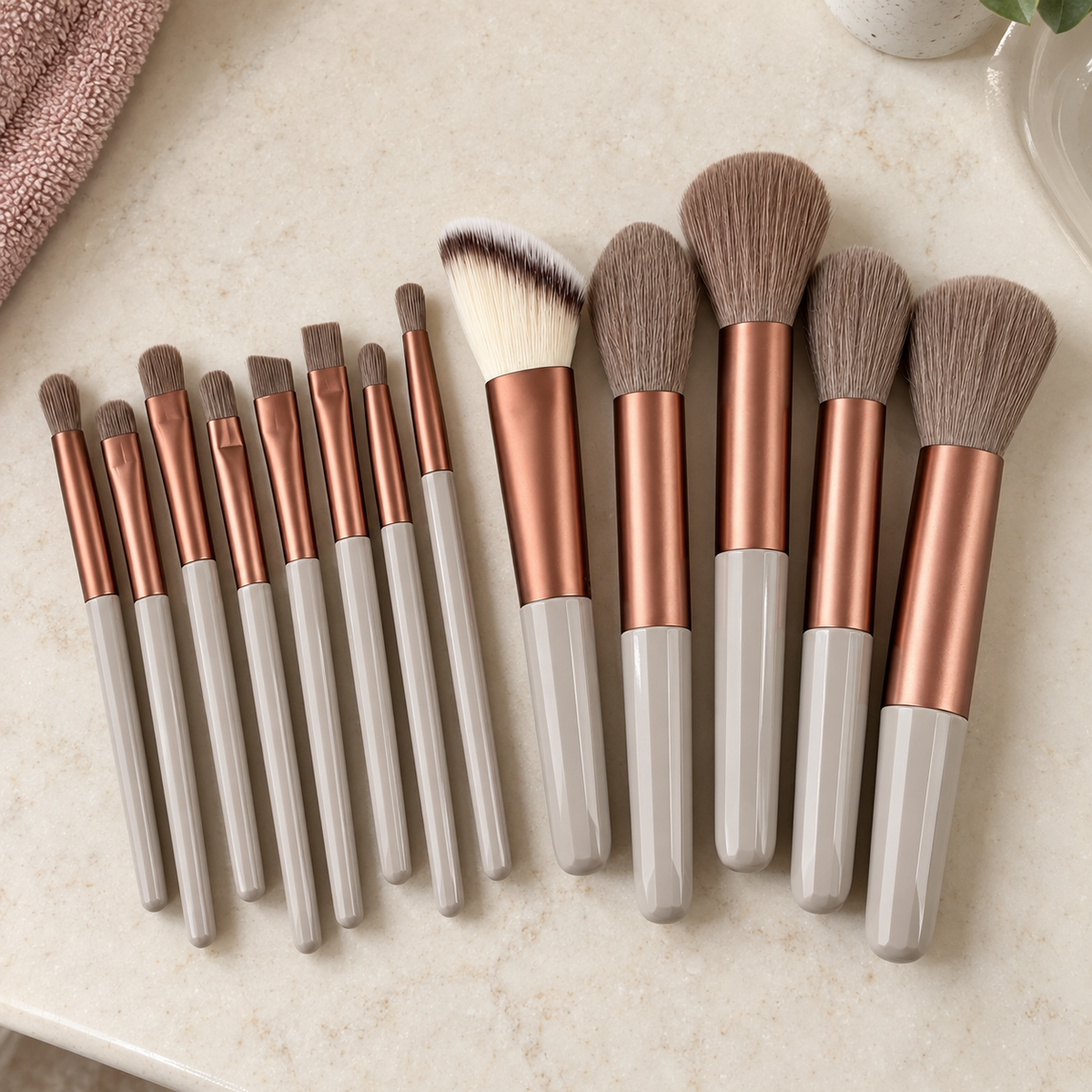 Velira Beauty Brush Set™ — Set di 13 Pennelli Makeup